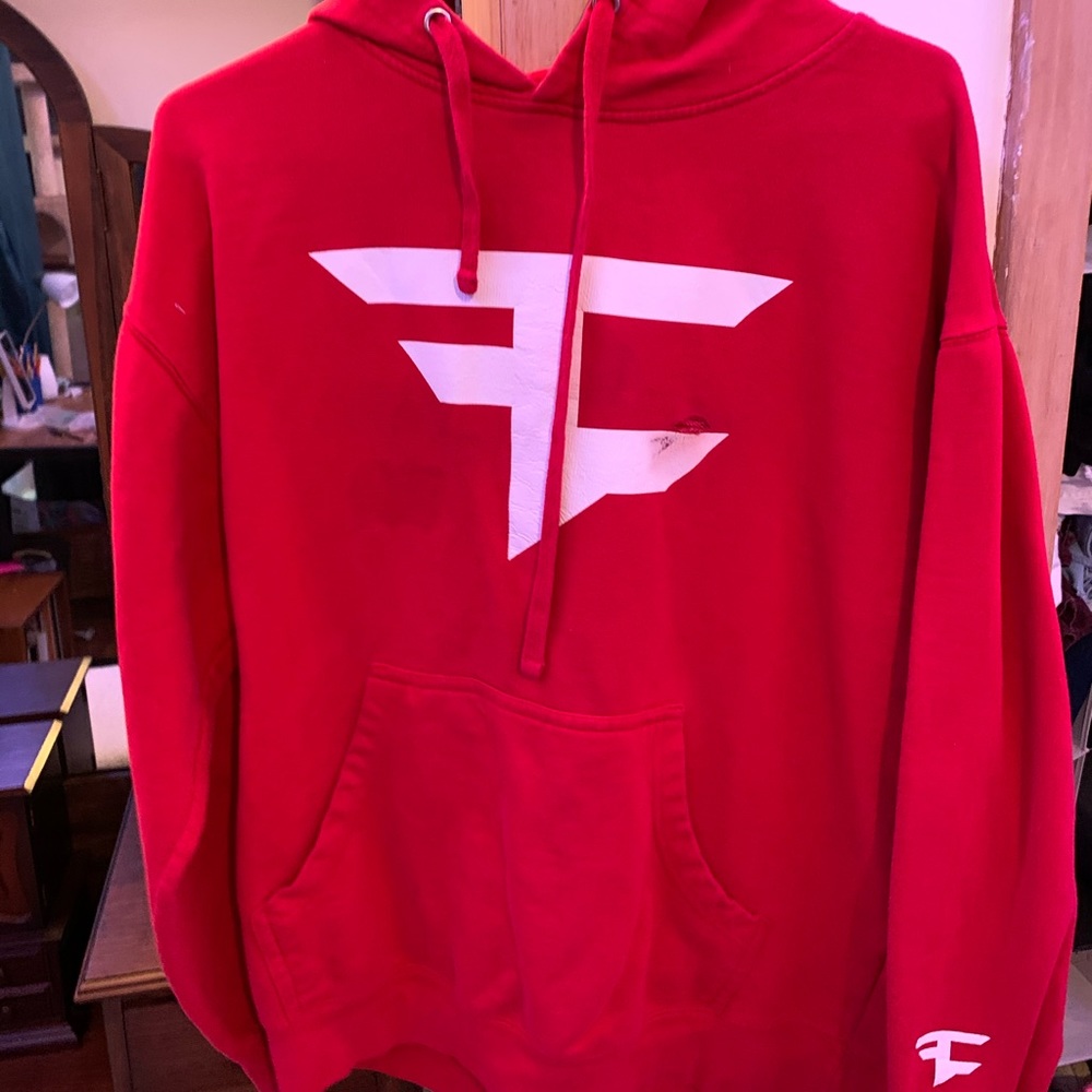 Faze Clan sweatshirt
